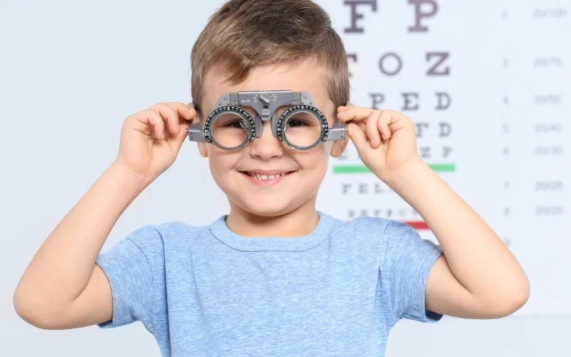 Que edad es la recomendable para empezar a utilizar lentillas