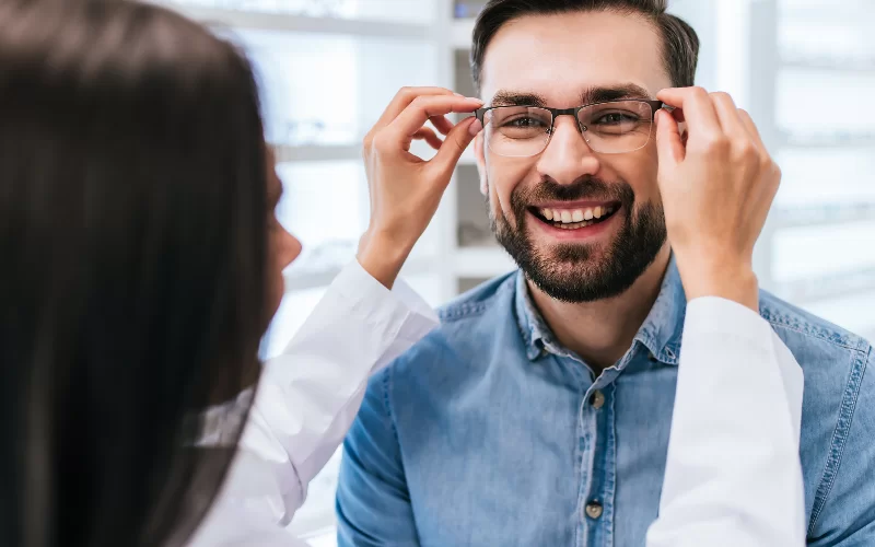 ¿Cómo quitar el dolor de cabeza y ojos?