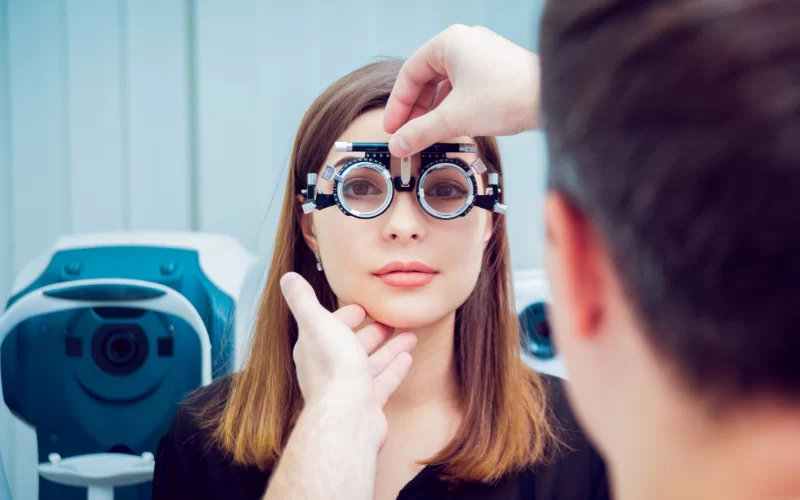 Por qué utilizar lentillas en lugar de gafas