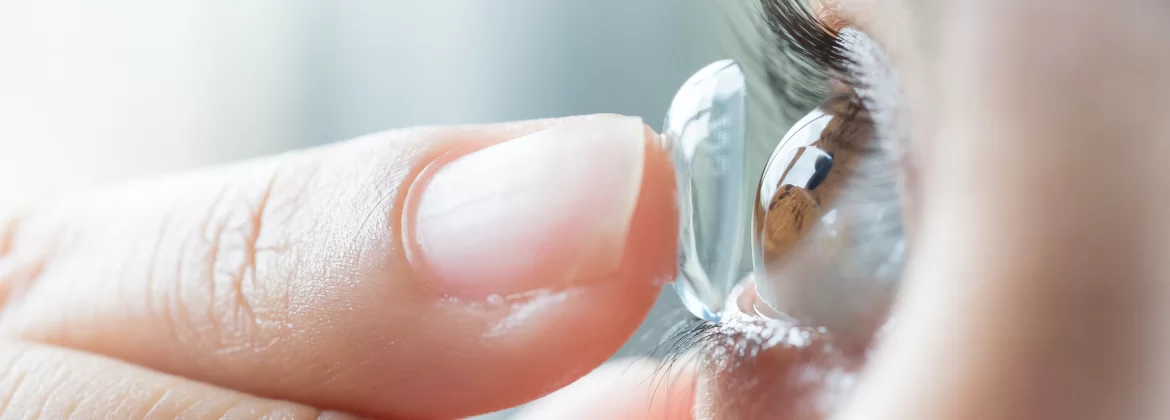¿Qué repercusiones tiene un mal uso de las lentes de contacto?