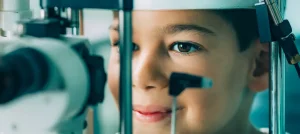 ¿Cuándo pueden utilizar los niños lentes de contacto?