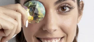 Lentes de contacto terapéuticas para mejorar la salud ocular
